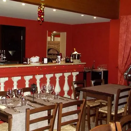 منزل ريفي Tenuta Del Vecchio Mulino Motta deʼConti